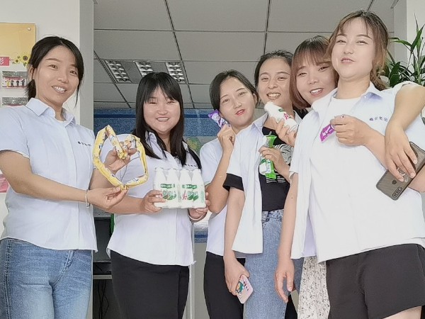 陜西鑫安安防全體員工祝所有小朋友節(jié)日快樂！