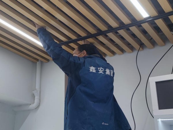 歲末守護進行時：安裝視頻報警系統(tǒng)，給臨街商鋪一份“看得見”的安全感